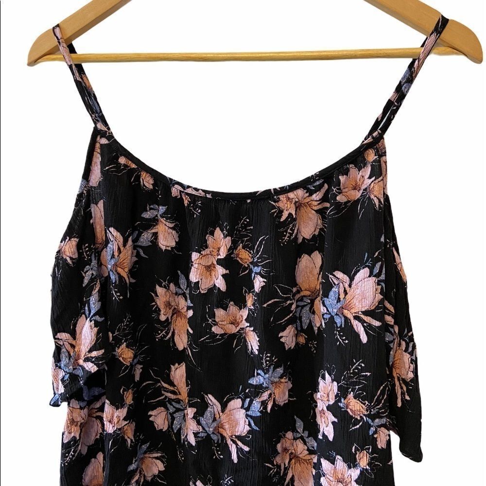 Black Floral Printed Off the Shoulder Light Shirt - Picture 6 of 8